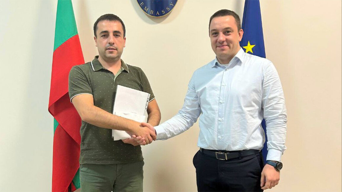 Учебни заведения в Гагаузия получават средства за изучаване на български език