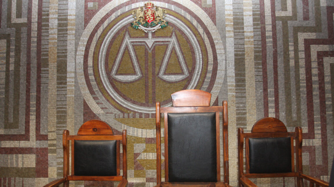 Një prokuror akuzohet për aferën “Tetë Xhuxhët”