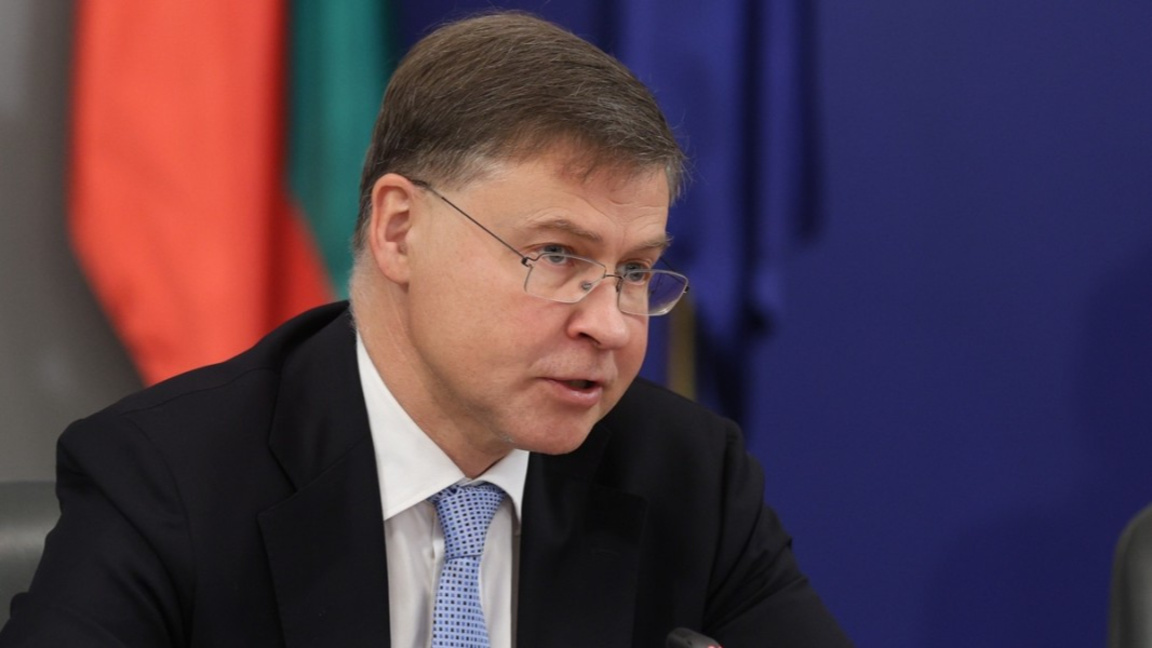 Валдис Домбровскис