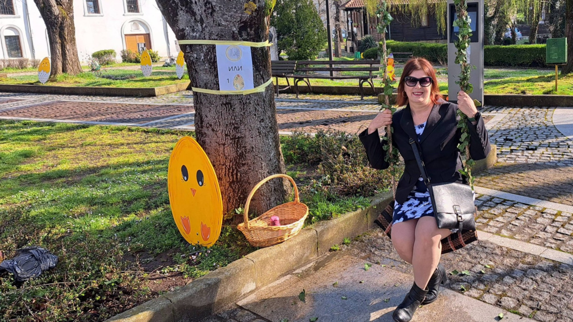 В Малко Тръново празнуваха Великден с люлки и въртиколници 