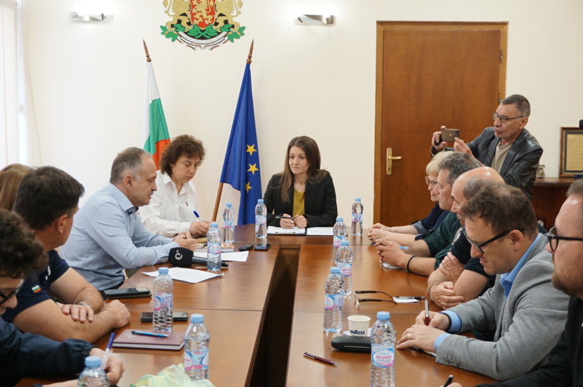 В Хасково заседава областната епизоотична комисия