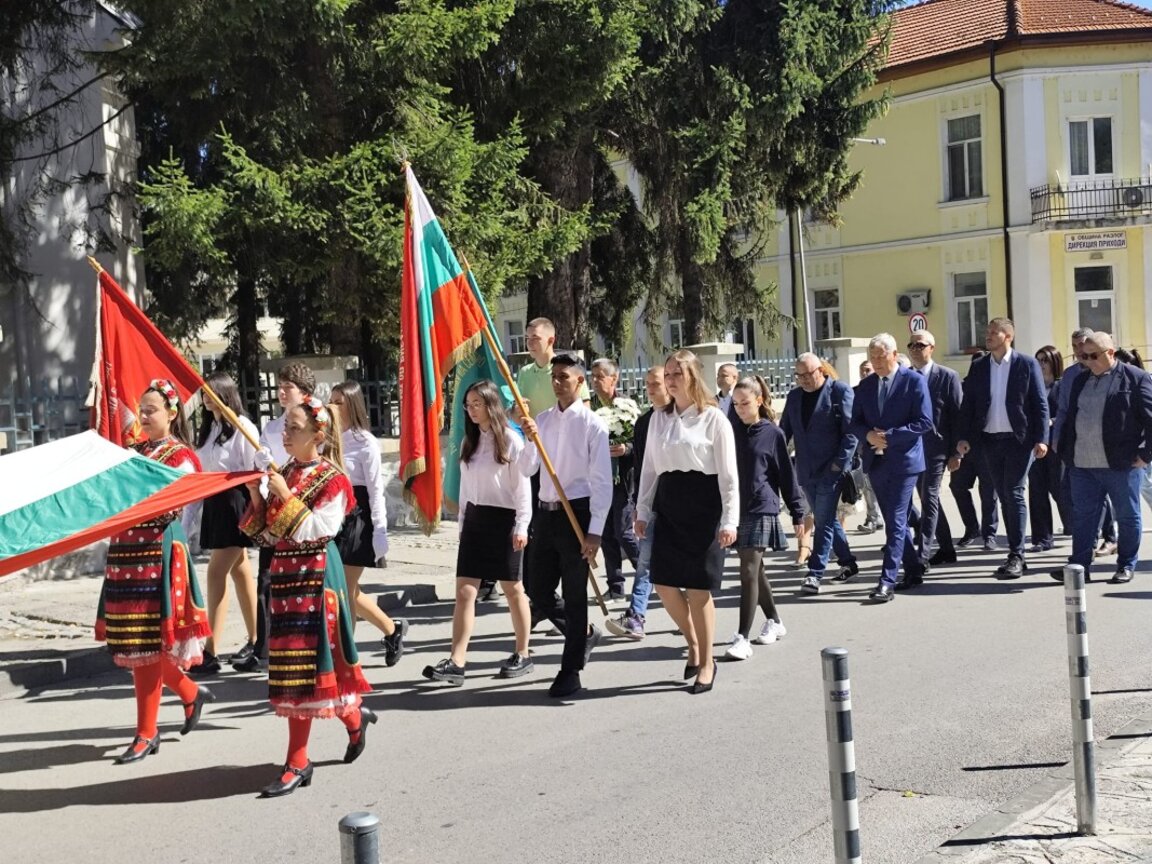 Разлог почете с шествие-поклонение и панихида героите и жертвите на Кръстовденското въстание