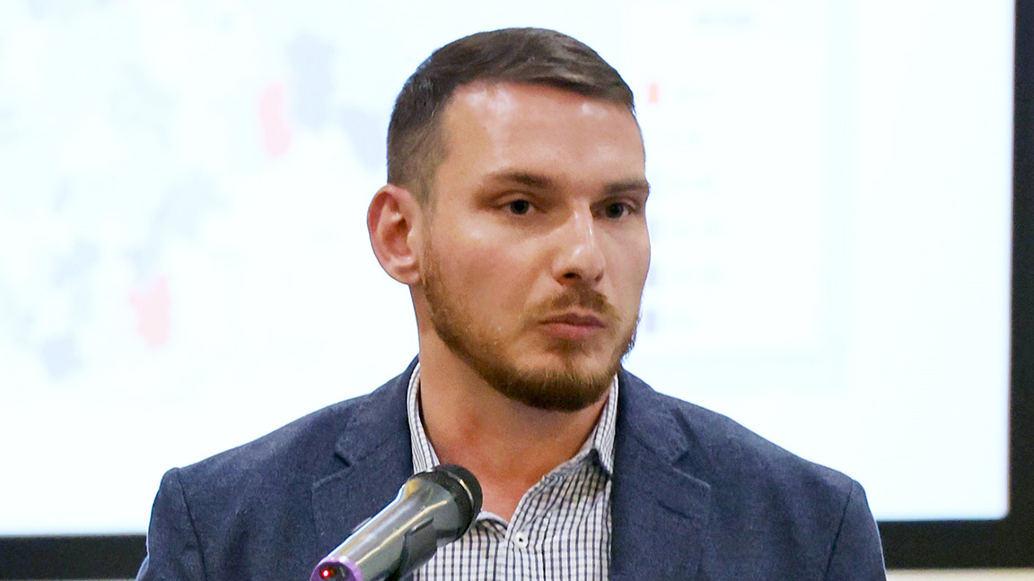 Адриан Николов икономист ИПИ