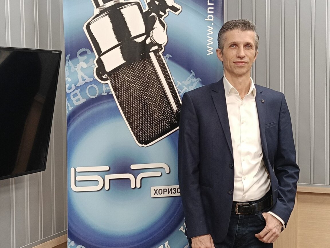 Доц. Григор Сарийски