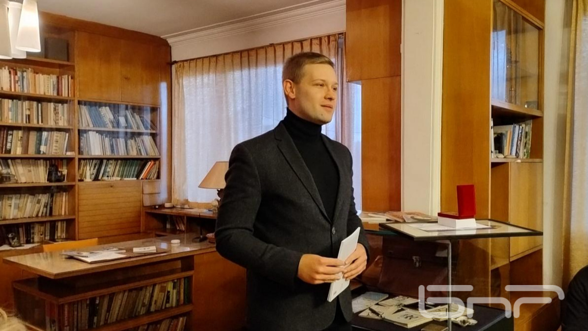 Денис Олегов