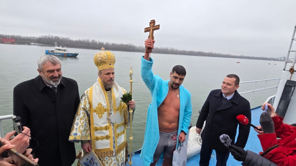 31-годишен спаси кръста в Русе