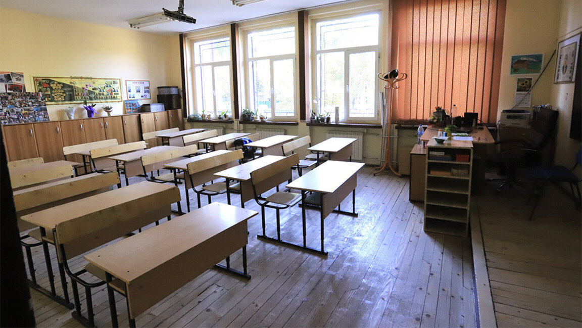 Teachers in Bulgaria ready to go on strike, demand pay rise