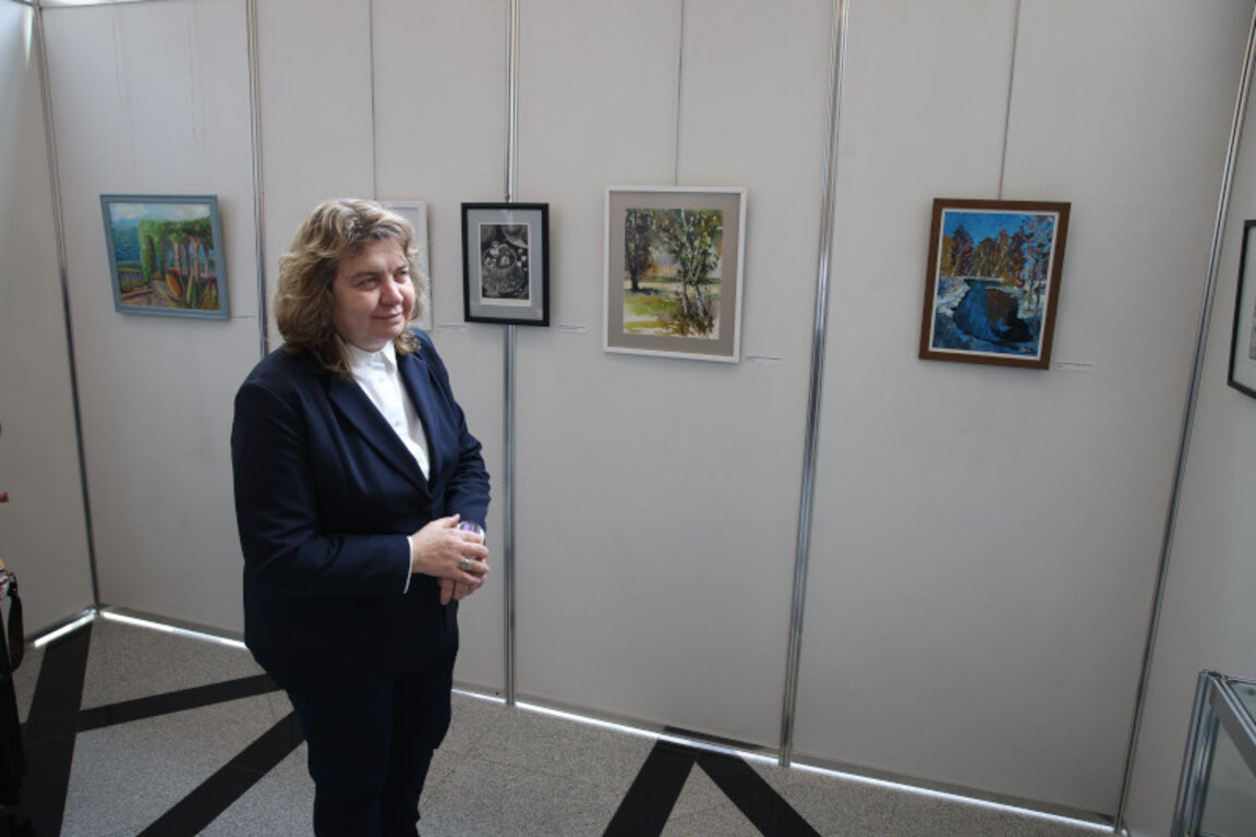 Студенти от ШУ рисуват за болни деца