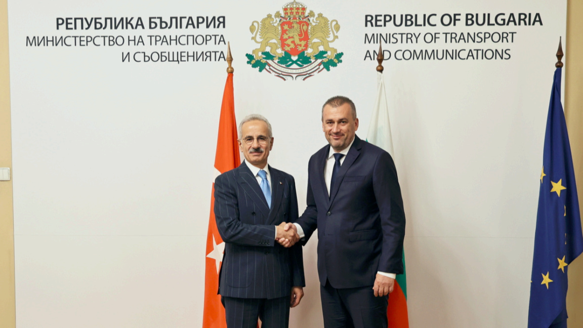 Sofia et Ankara accélèrent la connectivité dans les transports