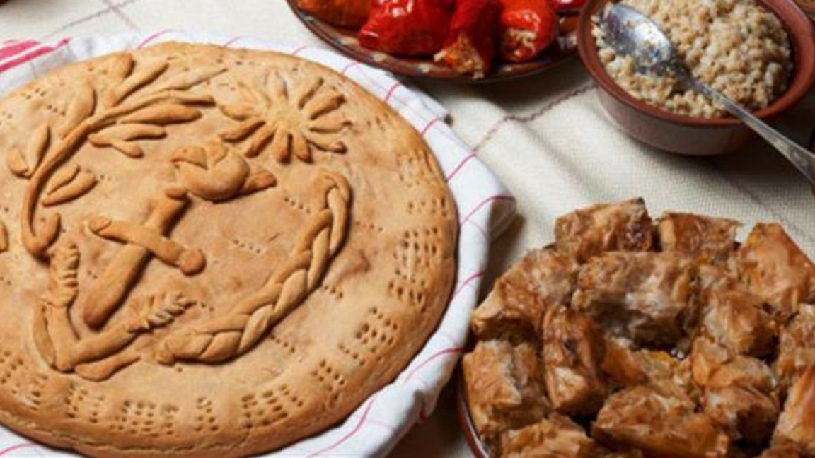 Коледният хляб - традиции и символика