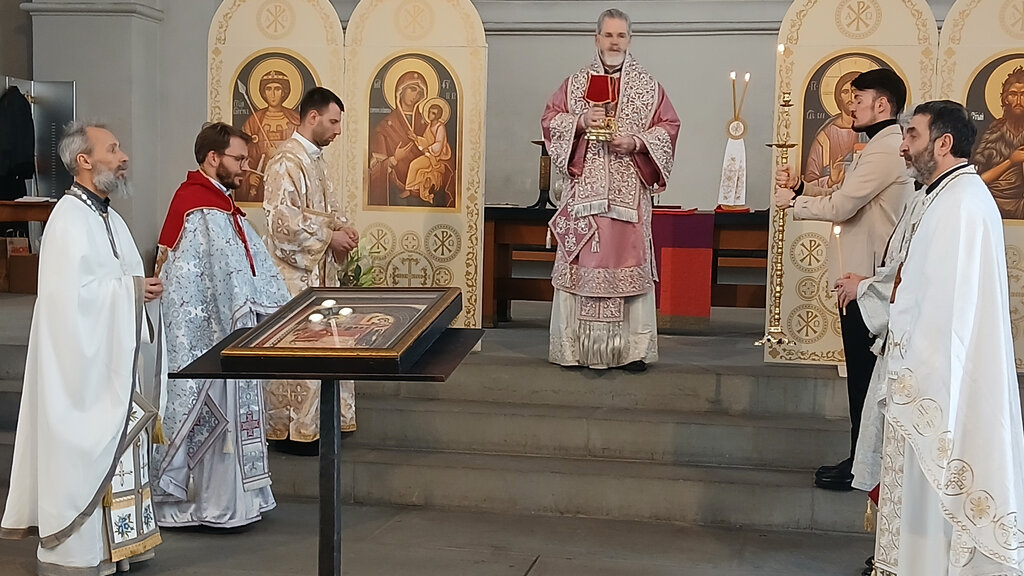 Данаил и Лара Тодорови – православна породица у Швајцарској