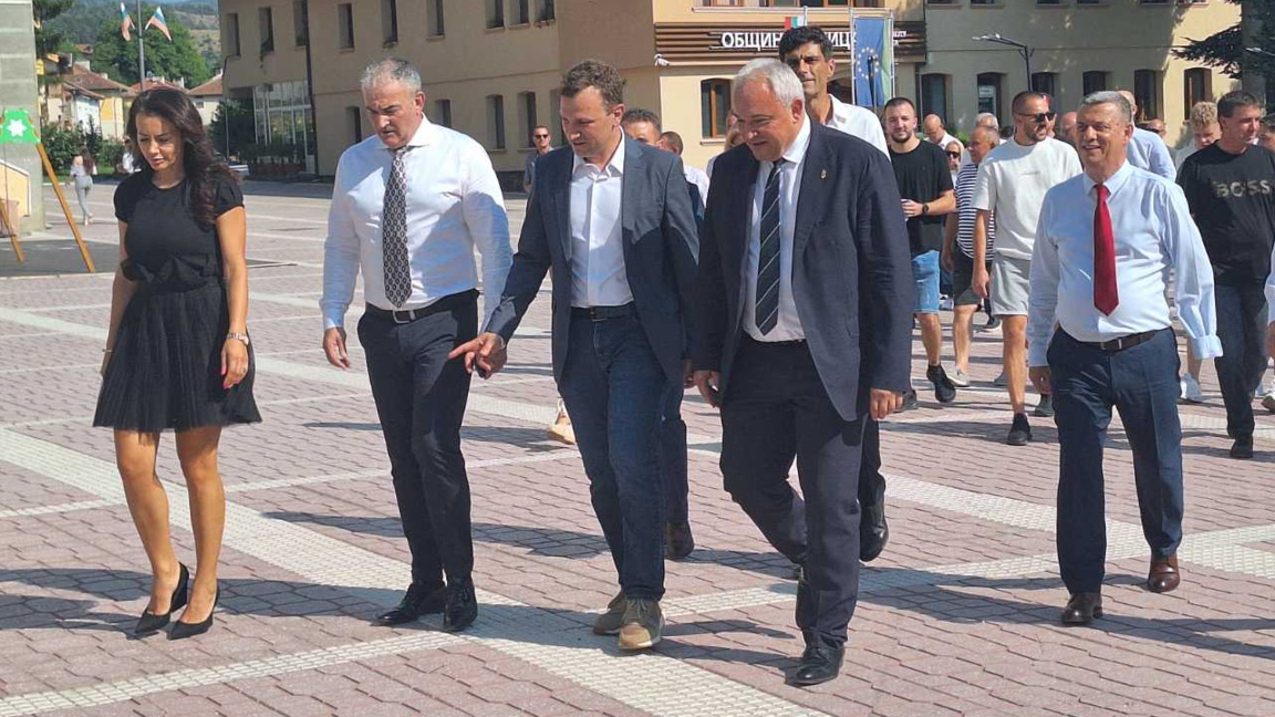 Министър Демерджиев:Предприемат се  допълнителни мерки за потенциални заплахи