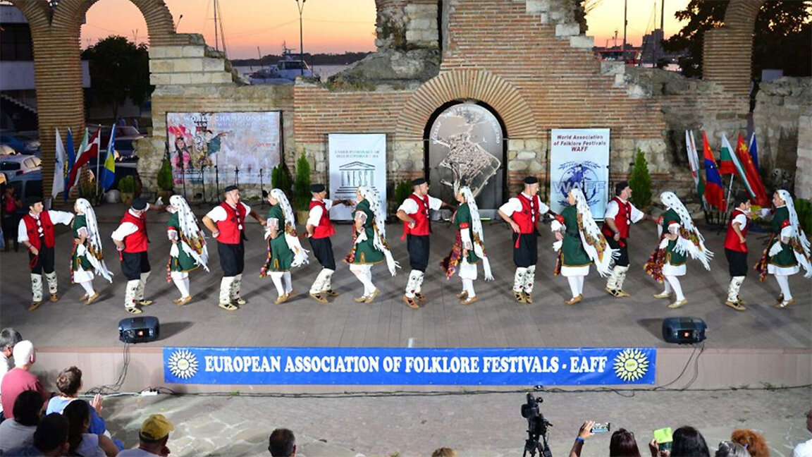 Παγκόσμιο Φολκλόρ Πρωτάθλημα θα ταράξει τη Μαύρη Θάλασσα
