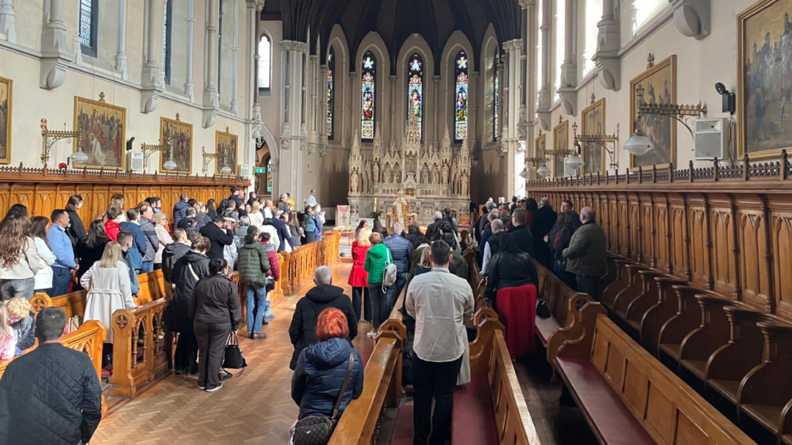 Bulgarians around the world celebrate Ch...