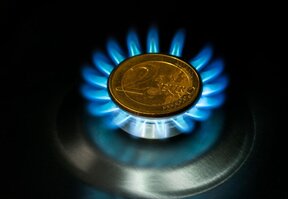 ЕК одобрява въведените от България транзитни такси за руски газ