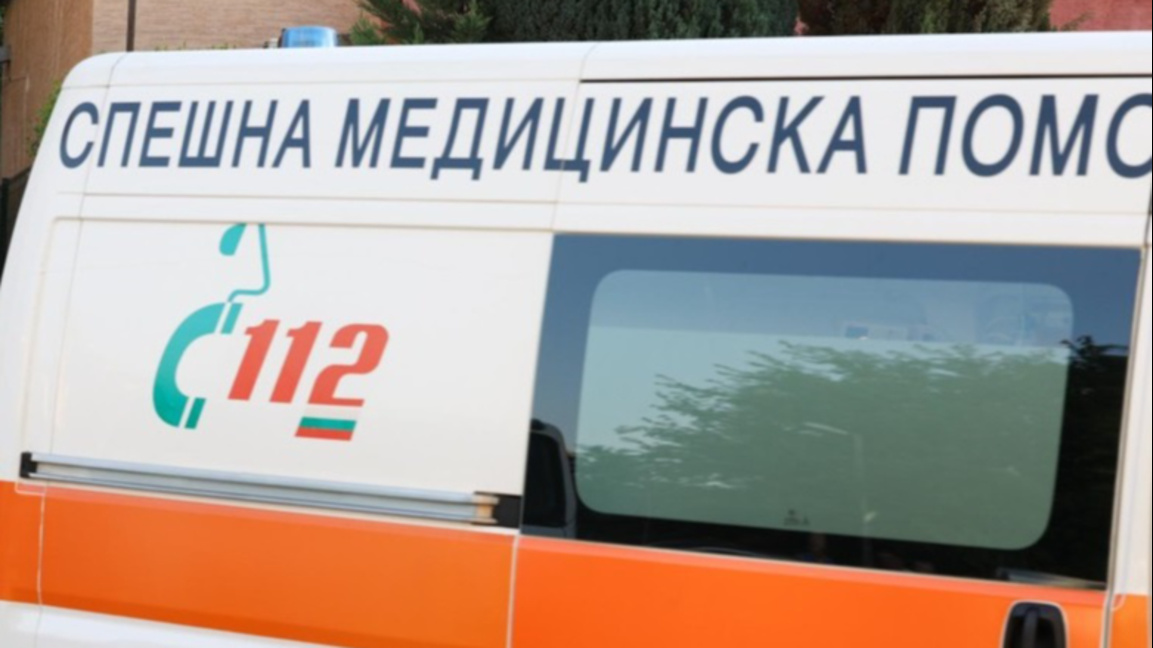 Спешна медицинска помощ линейка