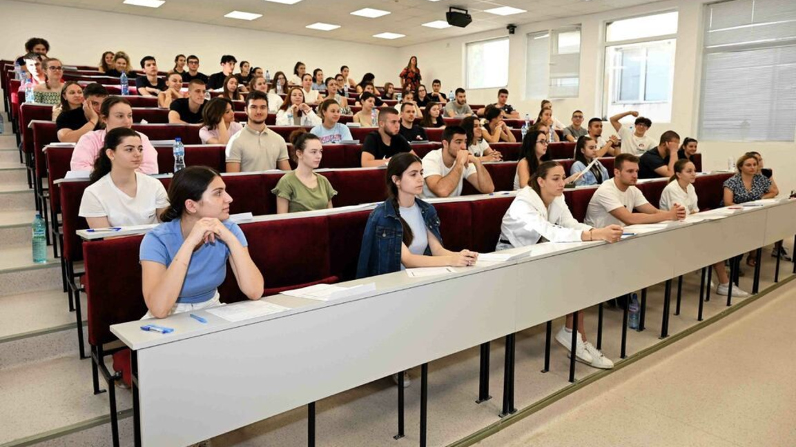 8 Aralık Üniversiteliler Bayramı!