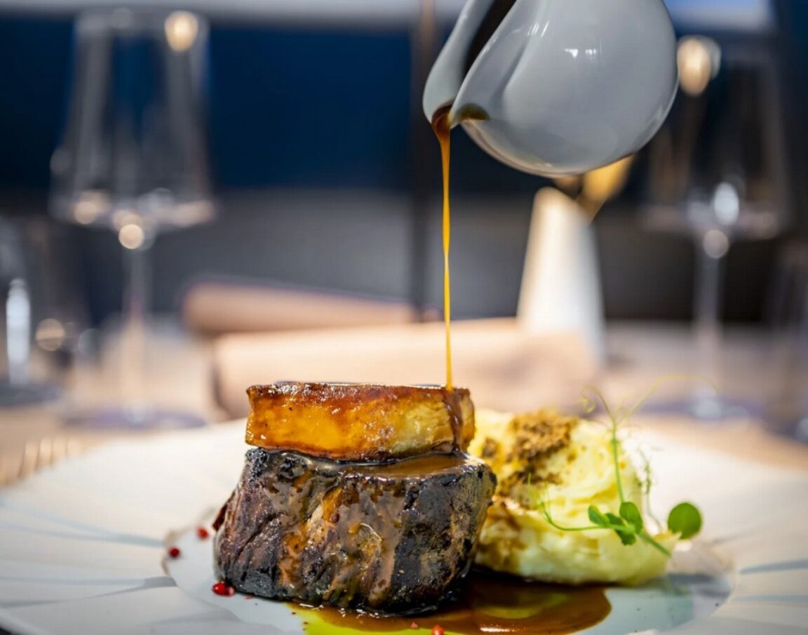 За вкусната храна и приятните спа процедури край Бургас