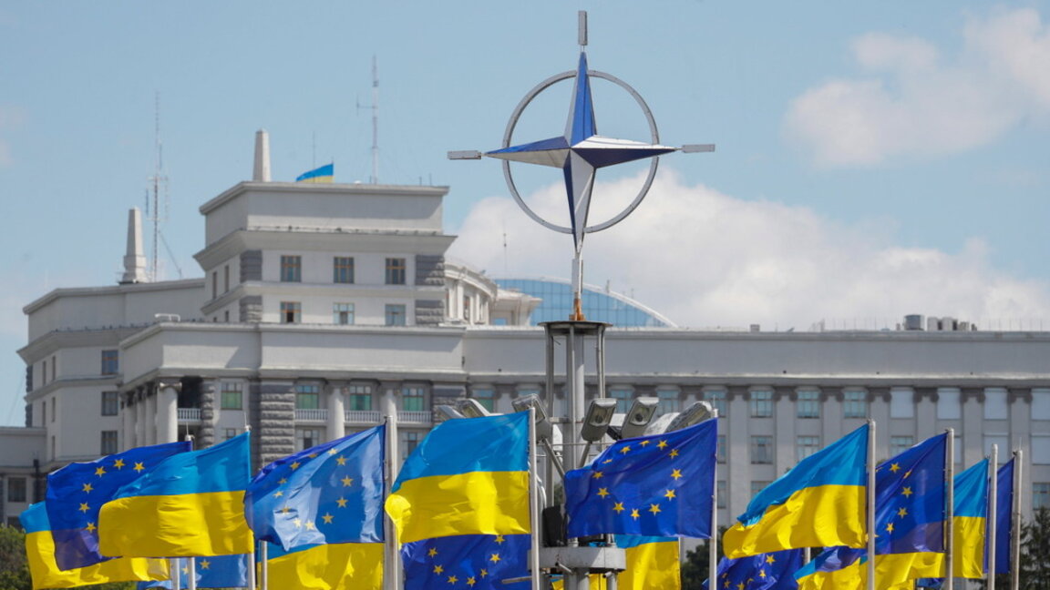 НАТО да се подготви за руски удари по цели в Европа, предупреждават висши генерали