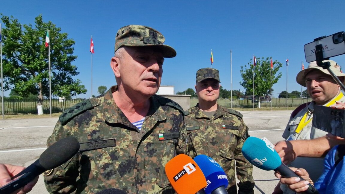 Бойните дежурства на F-16 ще започнат от догодина