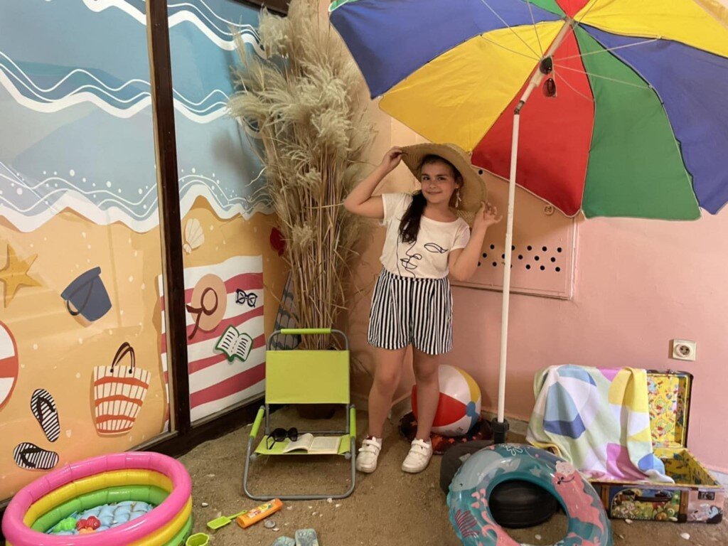 Атрактивна аранжировка пренася читателите на видинската библиотека на морския бряг