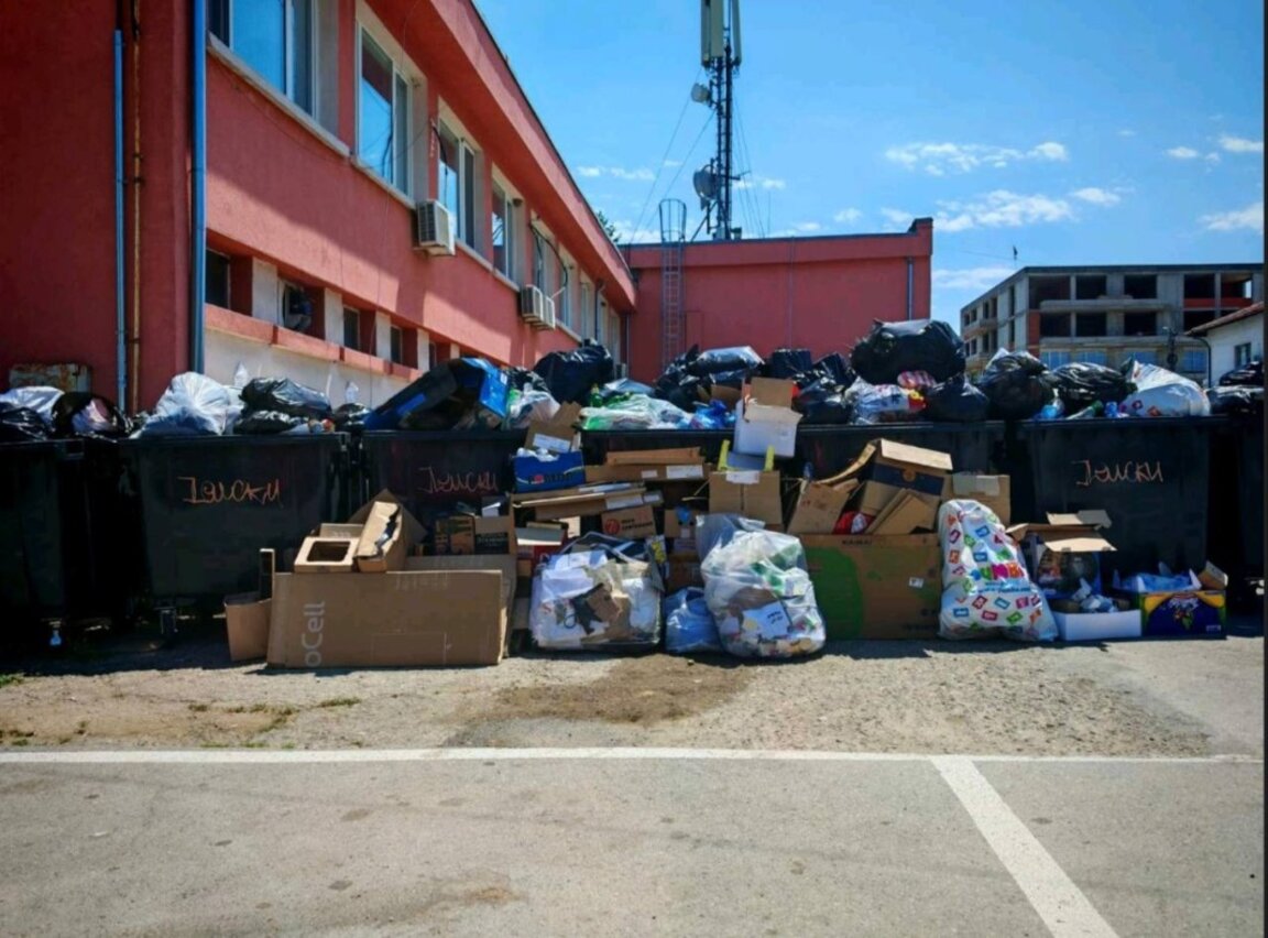 От години софийското село Нови хан се бори с нерегламентираното изхвърляне на отпадъци