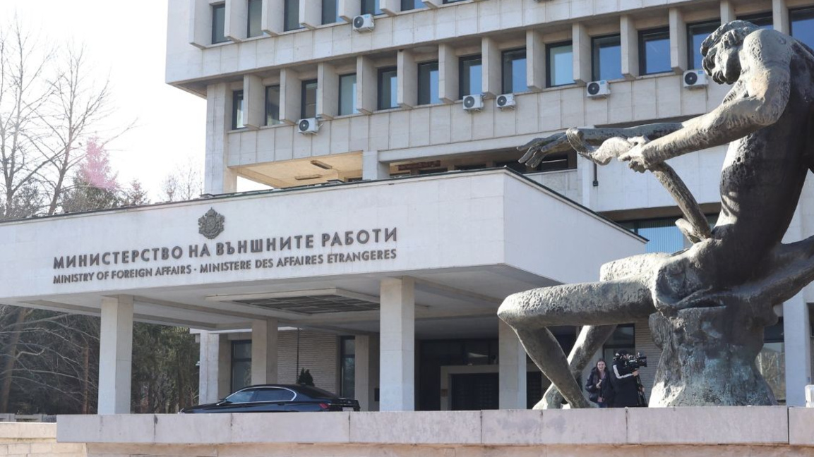 Украйна ще съдейства за изясняването на случая с дрона, паднал край Кардам