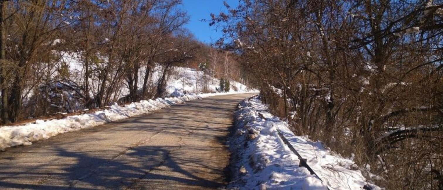 Планинските пътища в Сливенска област са проходими при зимни условия