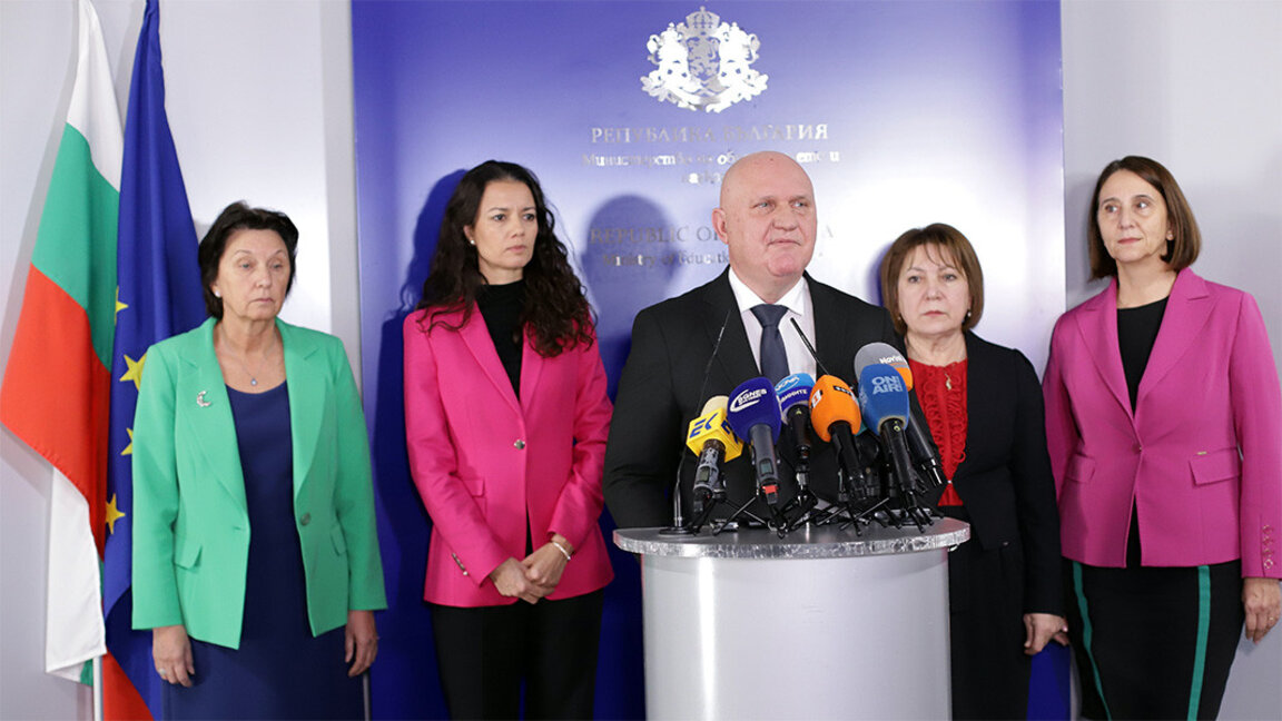 Mai puțin învățat pe de rost și mai multe aptitudini practice în școli