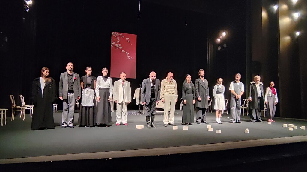 С премиера на "Вишнева градина" откриват театралния сезон в Търново 