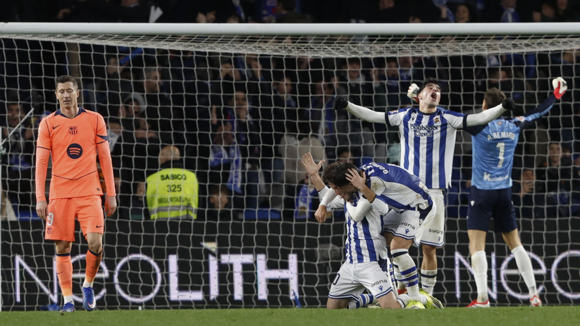 Барселона загуби след куп греди и отменени голове