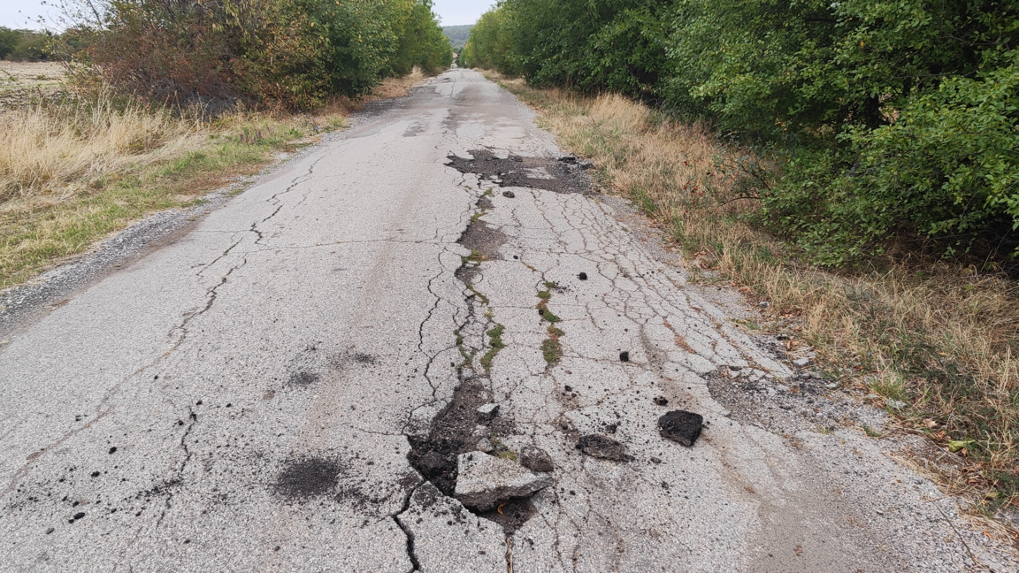 Път Милчина лъка- Медешевци