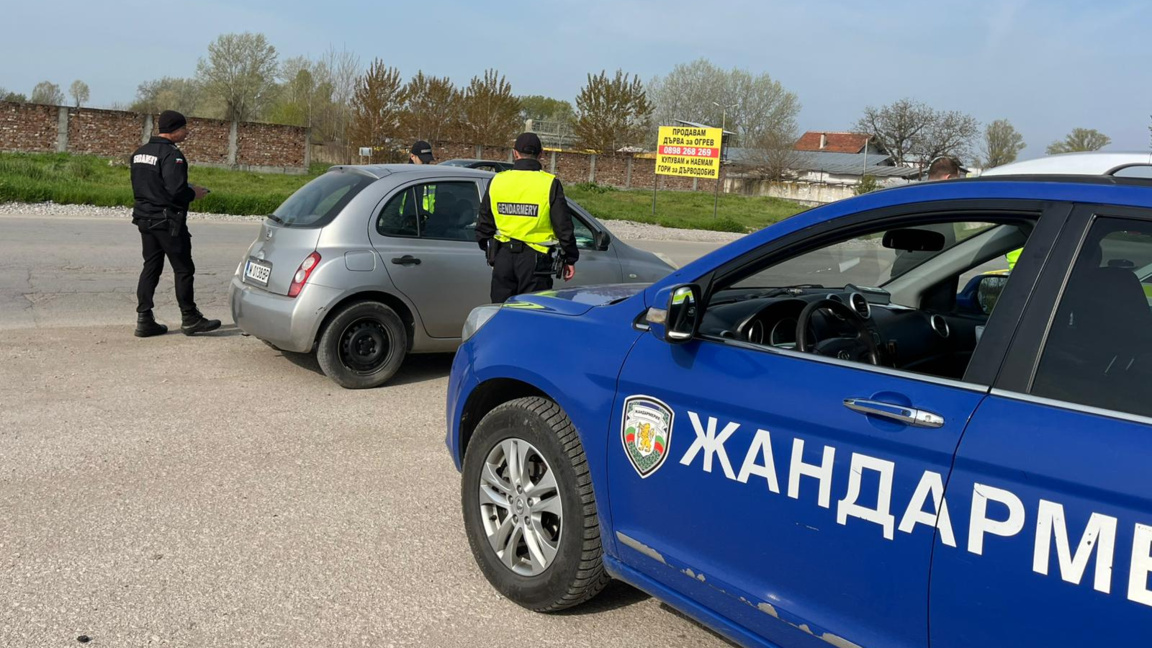 Четирима задържани при акция за изборни нарушения във Видинско