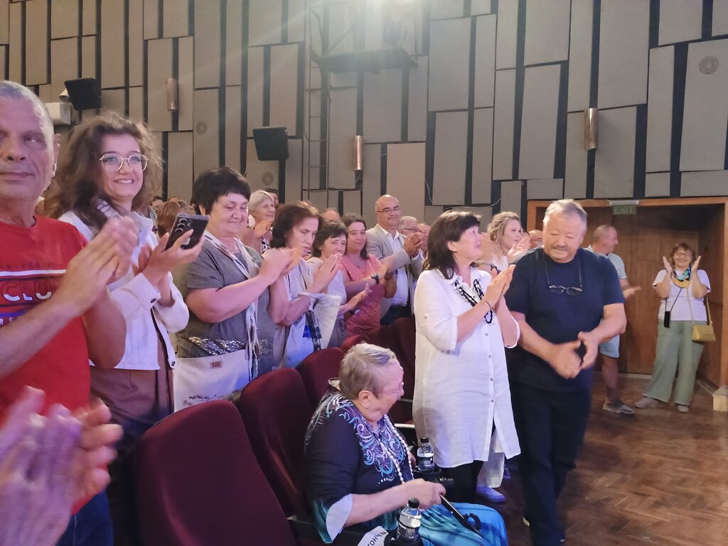Големият Стефан Цанев се поклони на "Поетите" в Балчик