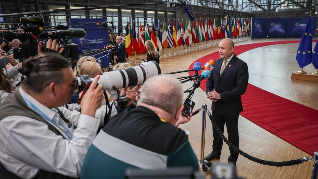 PM calls on EU to take a position on sale of Lukoil Burgas
