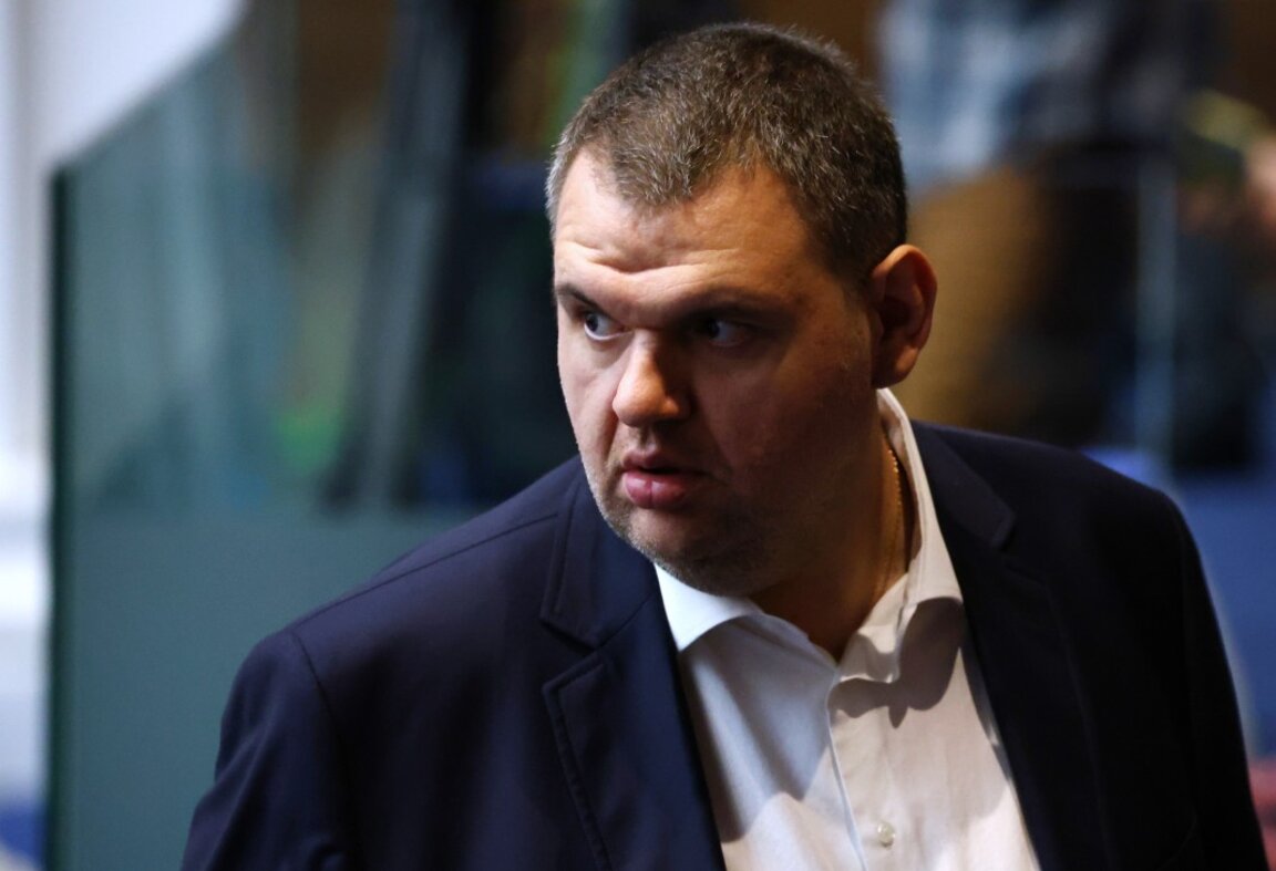 Делян Пеевски се кандидатира за председател на ДПС