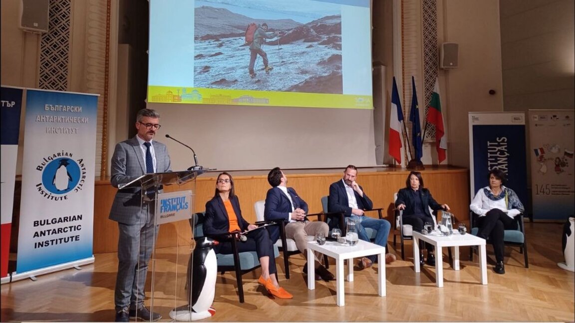 El científico francés Yan Ropet-Coudert: “La Antártida es el motor del cambio climático”