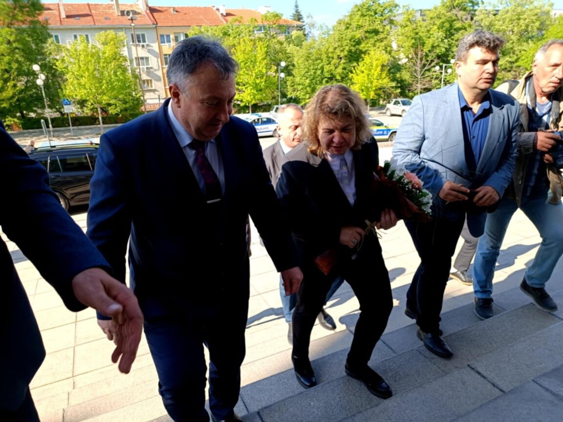 Наталия Киселова се срещна с кмета на Шумен