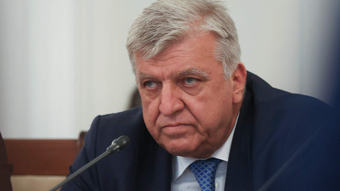 Манол Генов