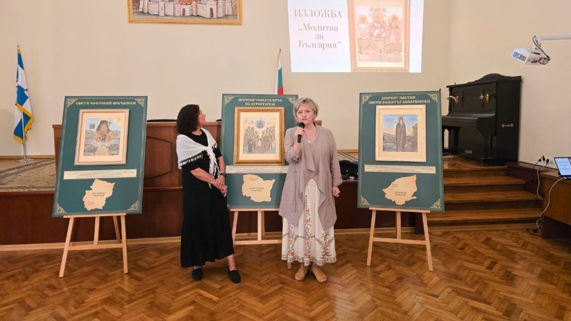 Icons made of flowers by Antonia Mirovalieva-Bojanina decorate the St. Sophia church