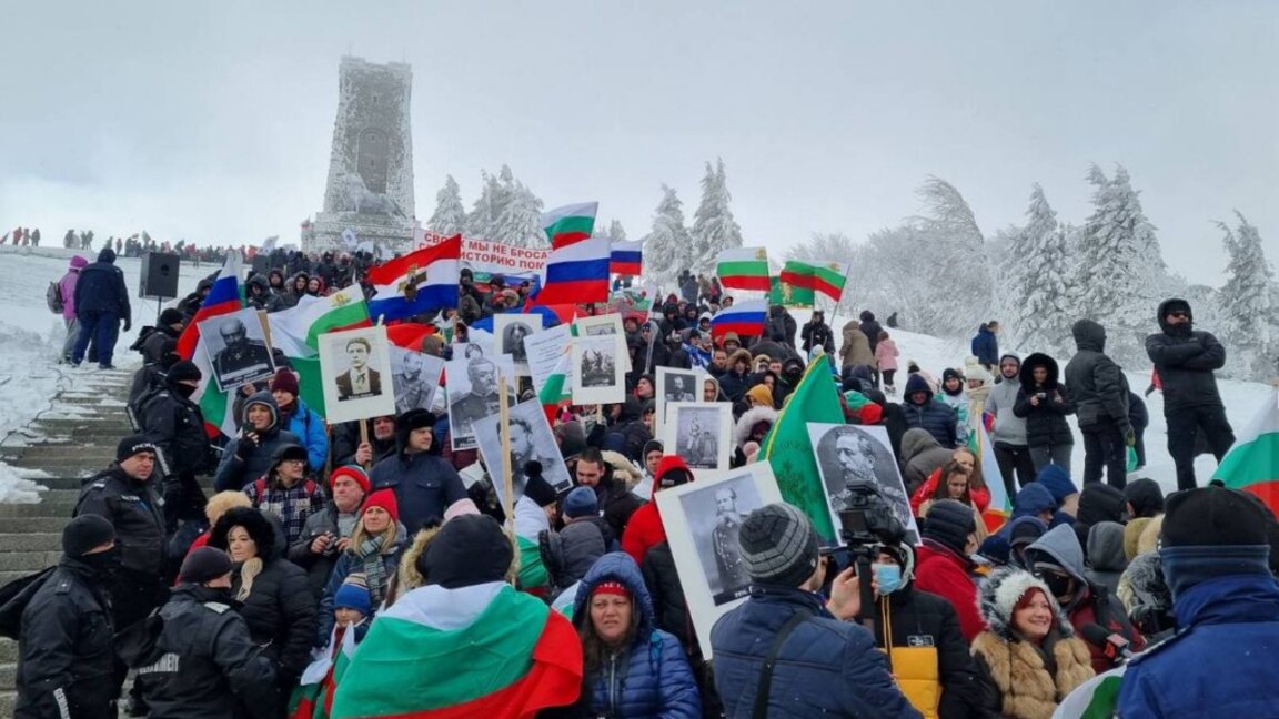 Bulgarstan Kurtuluşu’nun 147. yılını kutluyor