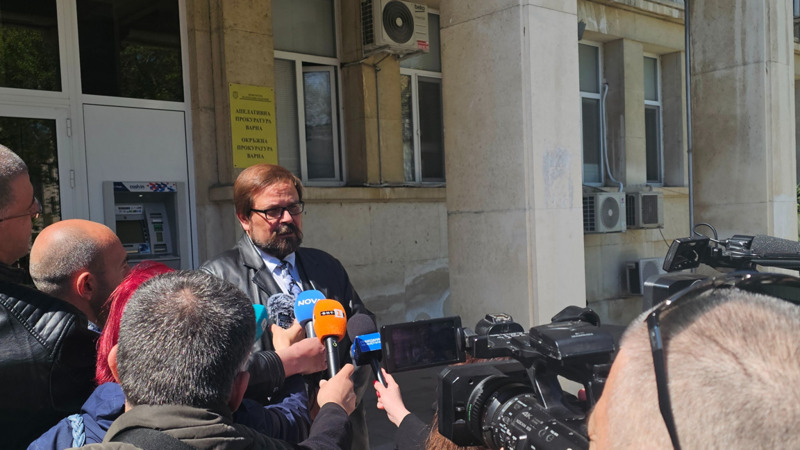Прокуратурата ще иска жената, нападнала четирима с нож, да влезе в психиатрия 