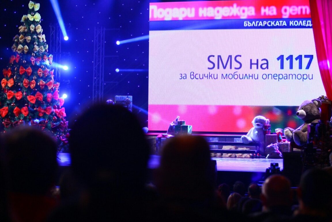 С помощта на "Българската Коледа" Слави посещава своя любим логопед