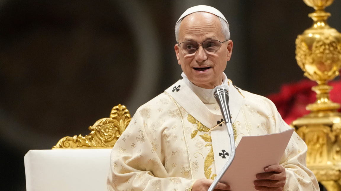 Папа Лъв XIV произнася коледната си проповед в базиликата "Свети Петър" във Ватикана, 25 декември 2025 г.