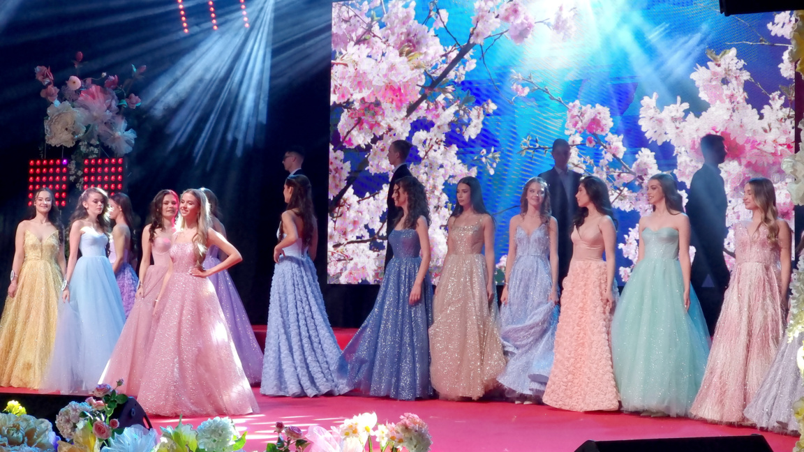 Рая Цонева е новата мис "Кюстендилска пролет"