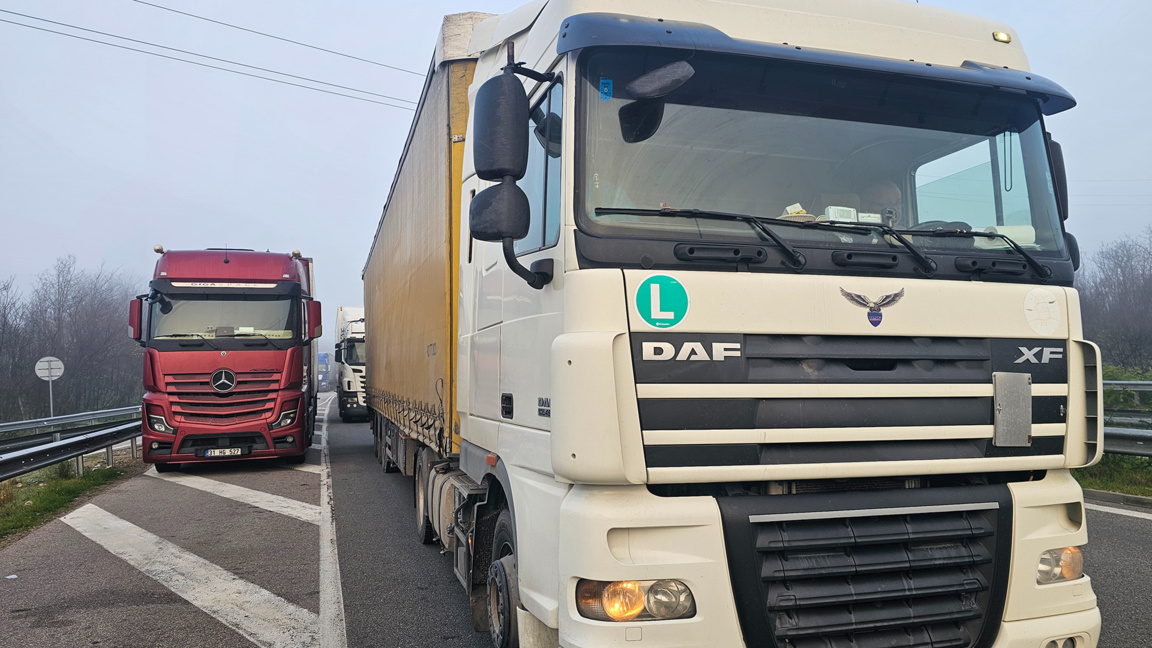 Türkiye’ye çıkış yönünde TIR trafiği son derece yoğun