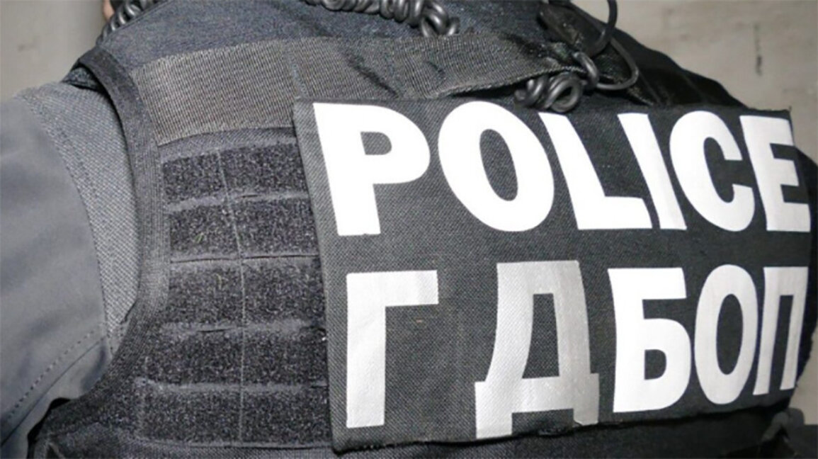 Спецакция във Врачанско срещу хакерска група, разпространявала фашистка идеология