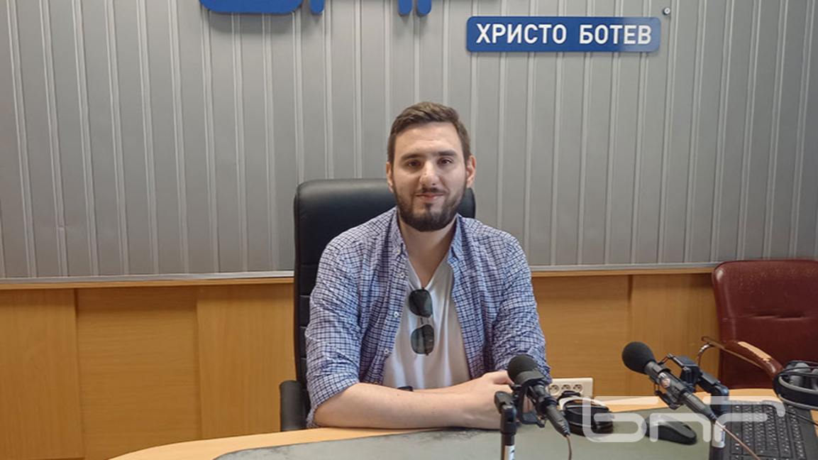 Благослав Михайлов