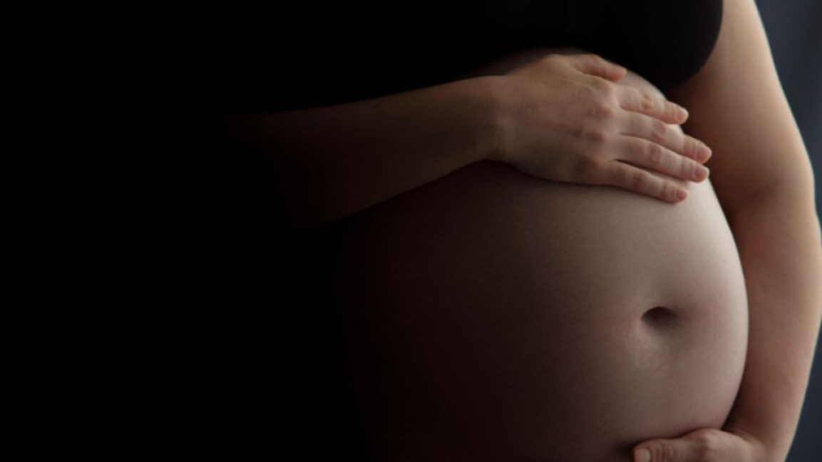 Повече от 10 сигнала месечно за малолетни бременни в Бургас