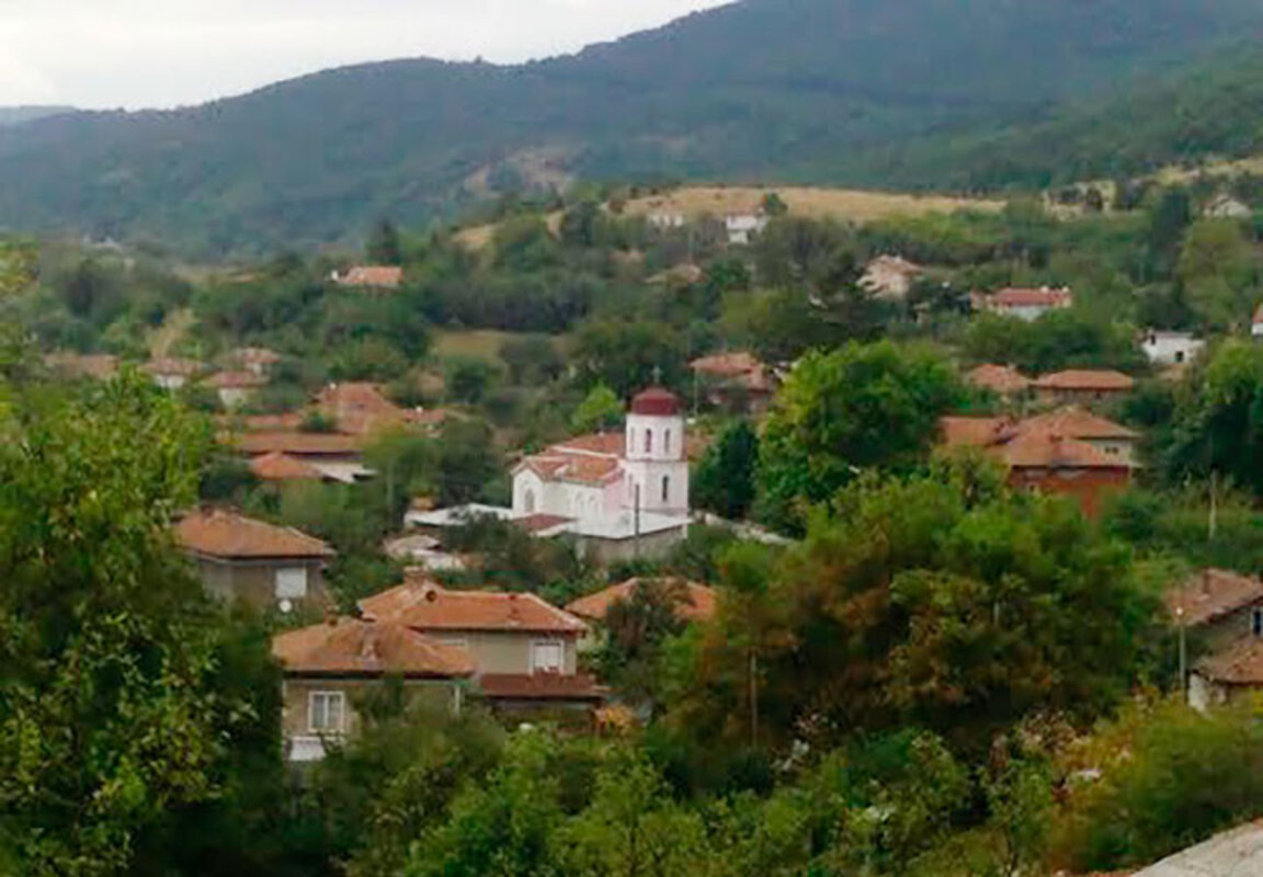 Село Чеканчево: Живот като на кино